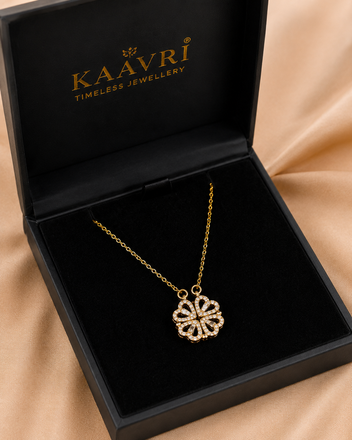KAAVRI Four Heart Magnetic 2-in-1 Necklace