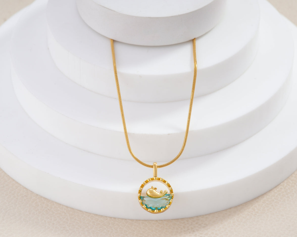 KAAVRI Ocean World Medallion Anti-Tarnish Necklace