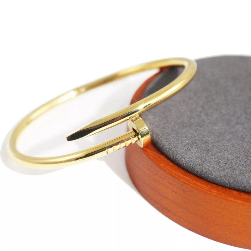 KAAVRI Nail Anti-Tarnish Bracelet for Women