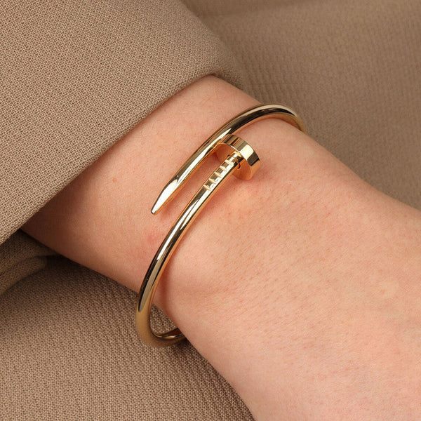 KAAVRI Nail Anti-Tarnish Bracelet for Women