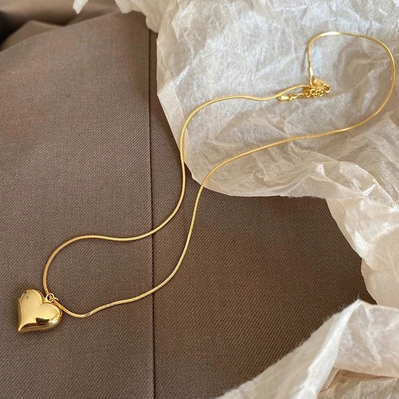 KAAVRI Heart Pendant Anti-Tarnish Necklace