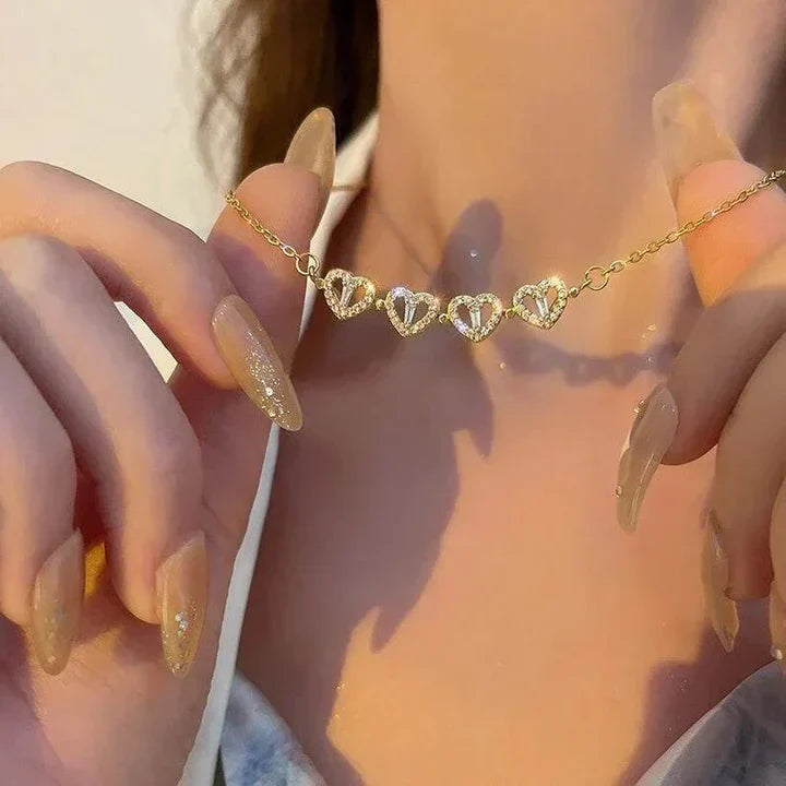 KAAVRI Four Heart Magnetic 2-in-1 Necklace